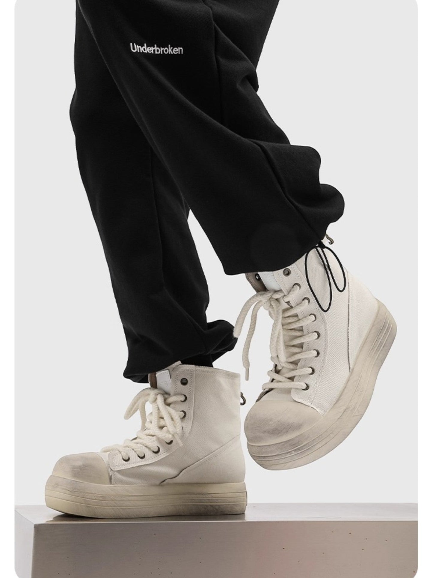 OVERSIZED TOE CANVAS SHOES st5043