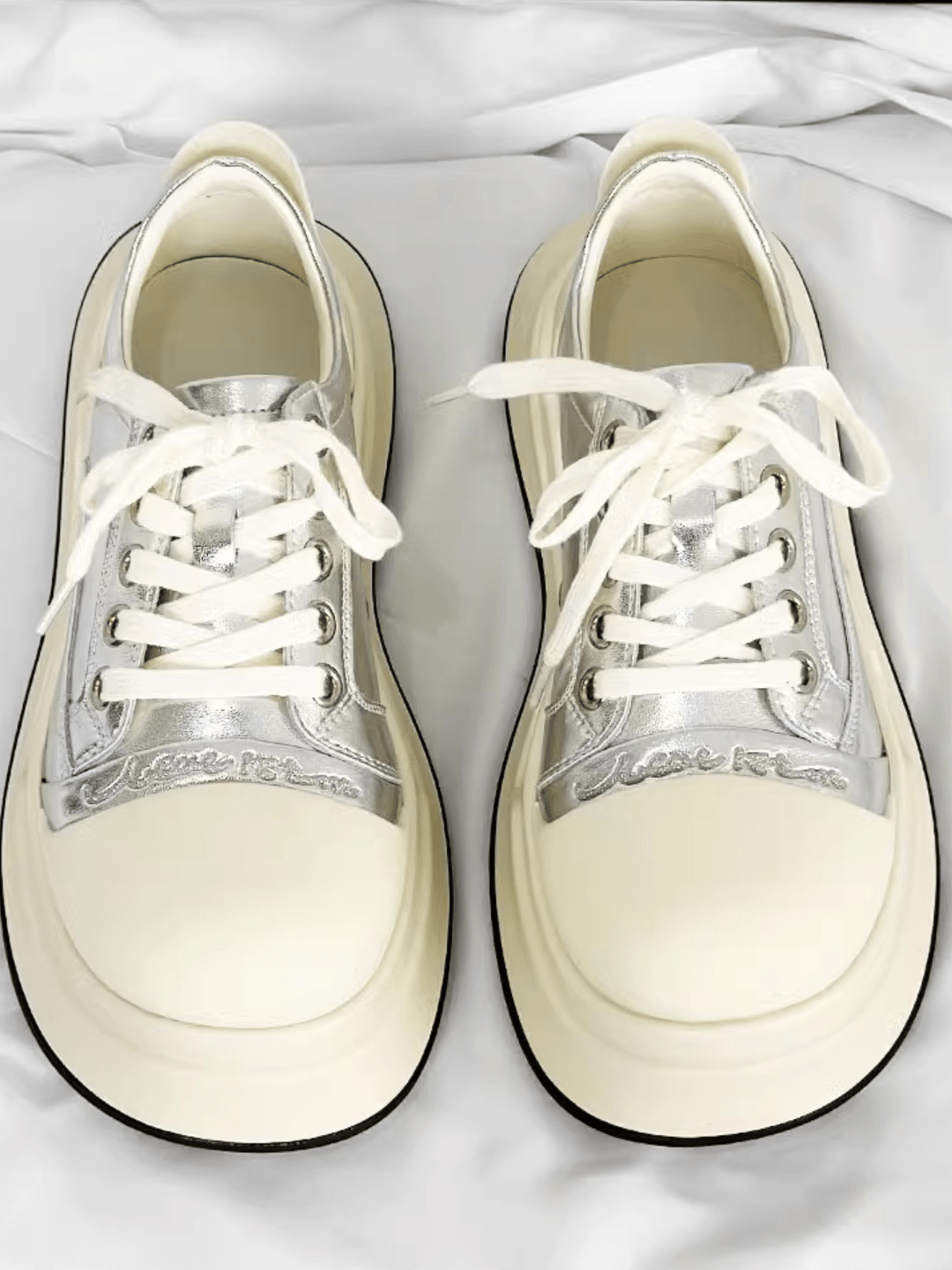 black and white round head shoes st2185