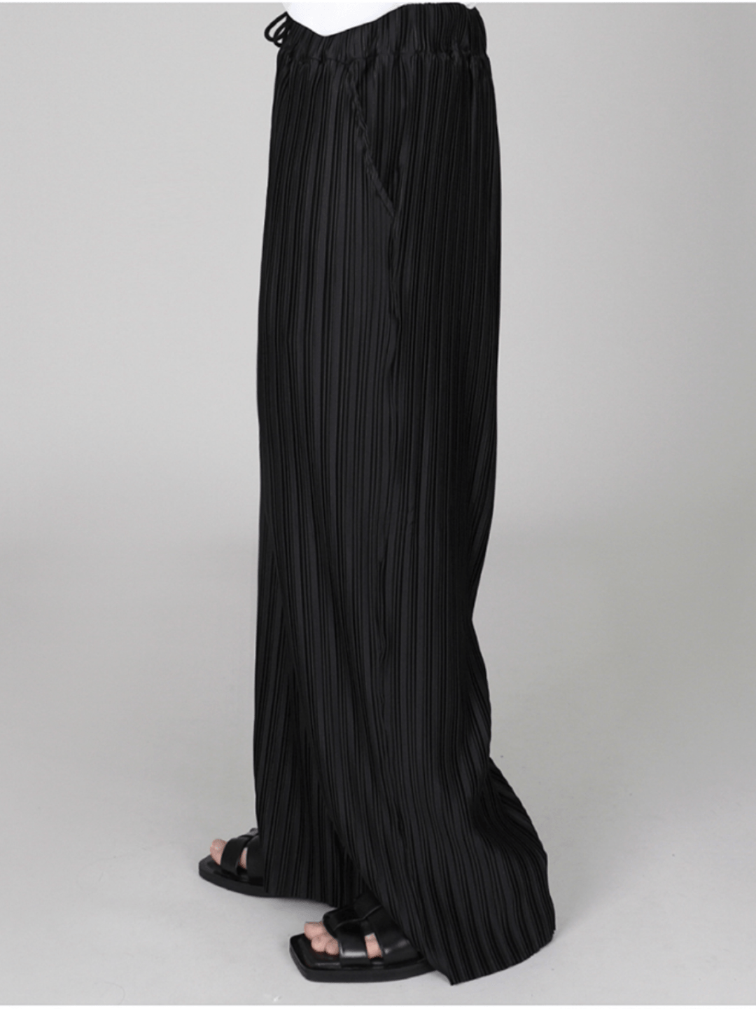 [MRCYC] Hisense Straight Drape Pants st1628