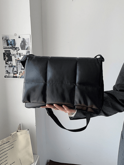 silk filling leather crossbody messenger bag st1867