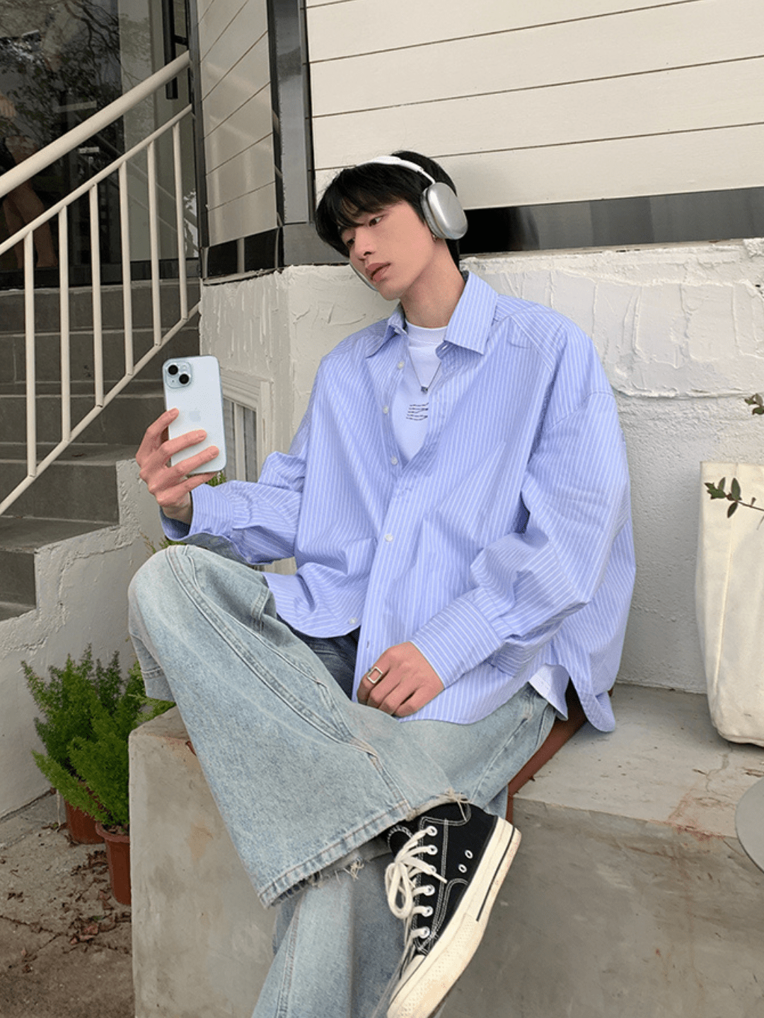[ONELYC1NS] korean blue and white loose shirt ST2008