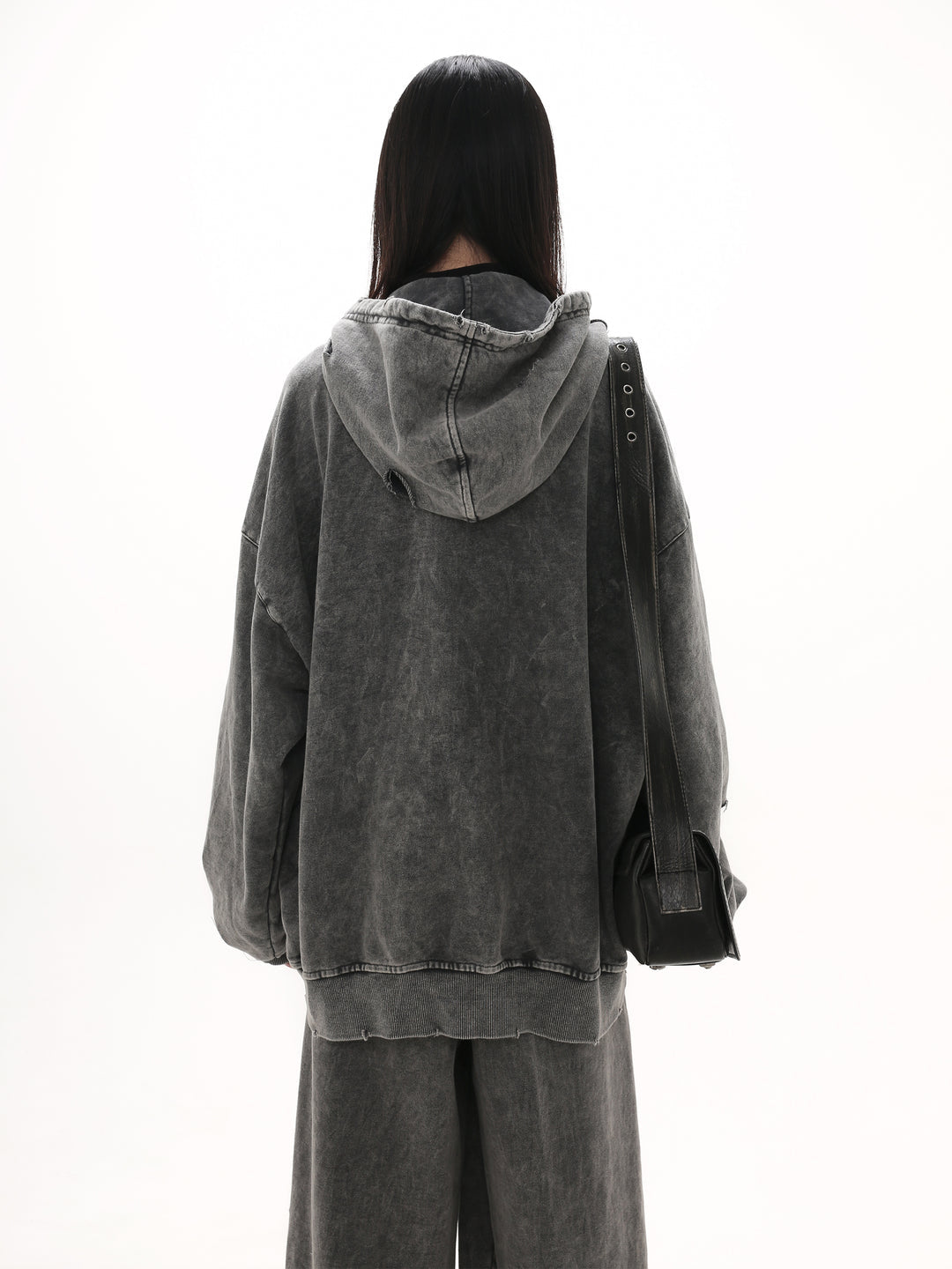 [GIBBYCNA] Damage Zipper Hoodie & Wide-leg Damage Sweatpants st2036